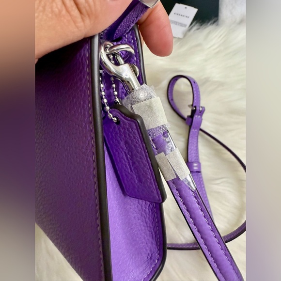 Coach Lavender Crossbody Bag with Silver Details - Picture 7 of 10